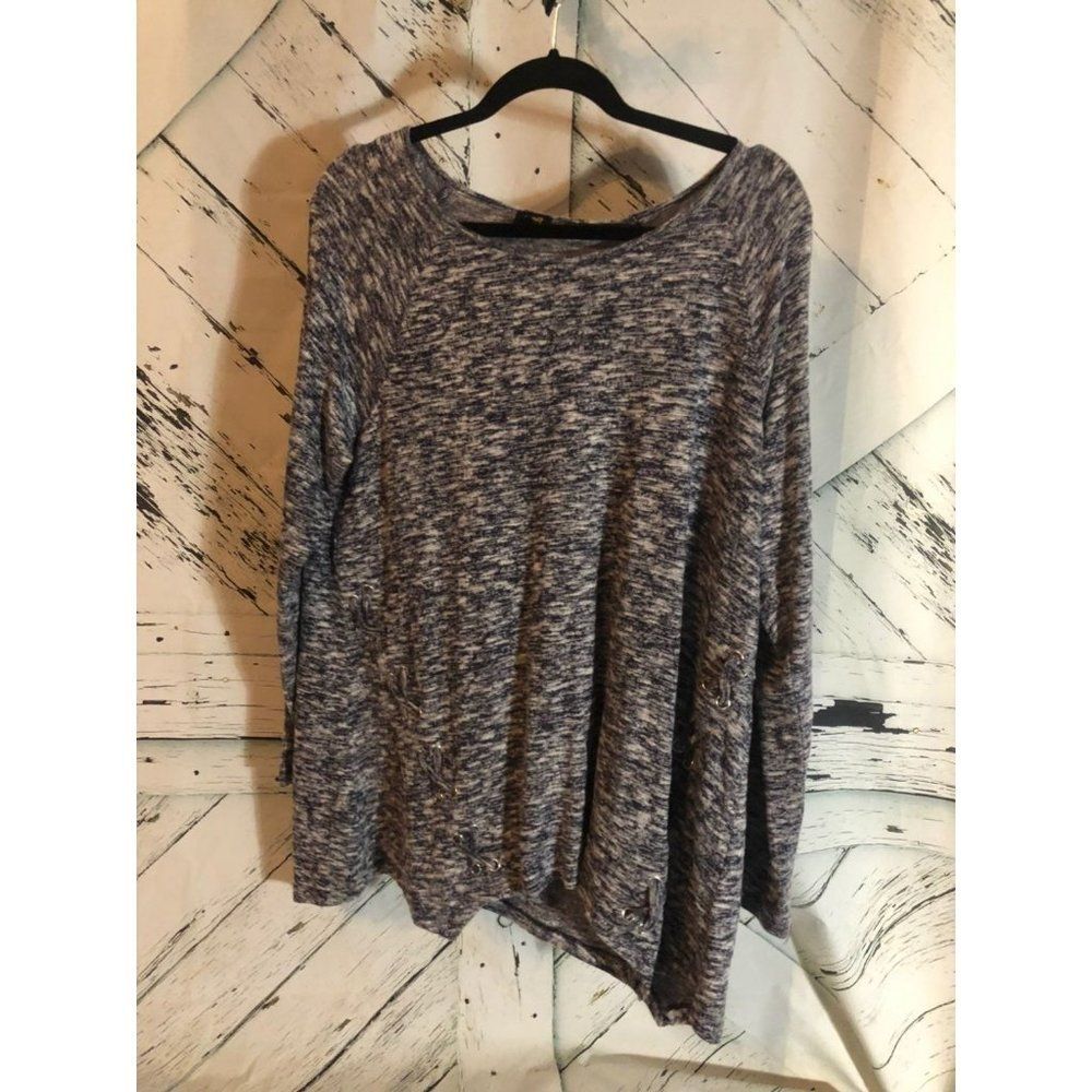 Lee sweater lace sides xl